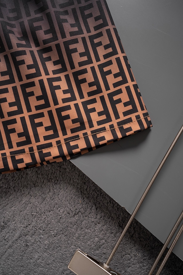 ブランドハーフパンツ着用イメージ